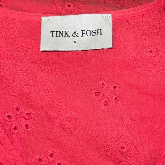 ✨AMORA RED EYELET EMBROIDERED MIDI DRESS✨ - Picture 9 of 10